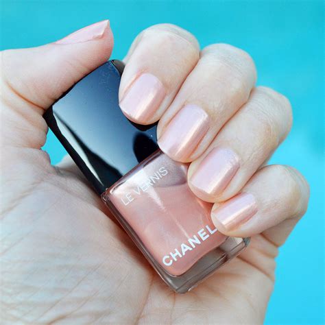 chanel perle de corail nail polish|Top 10 Chanel Le Vernis Nail Shades + Lip Colors to Match.